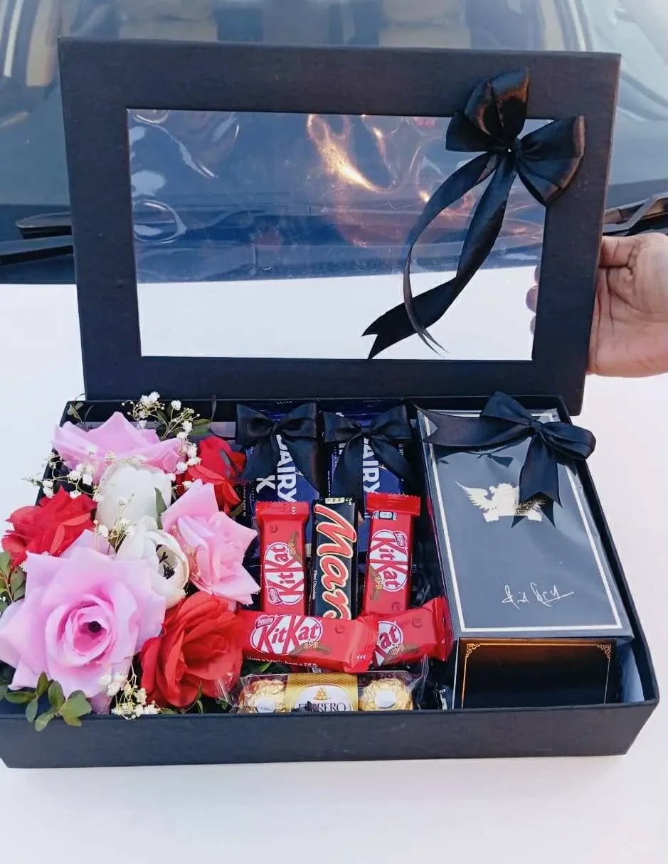 gift box Timeless Elegance Box – Perfume, Chocolates & Flowers - Image 1